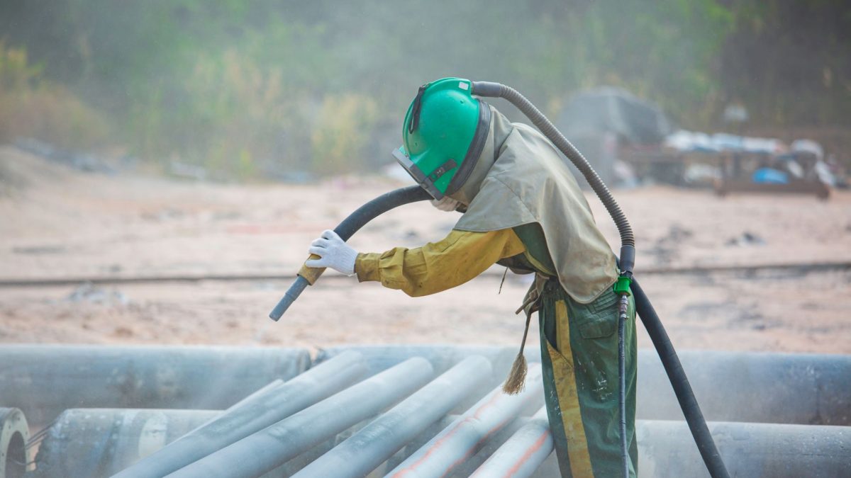 Dustless Blasting